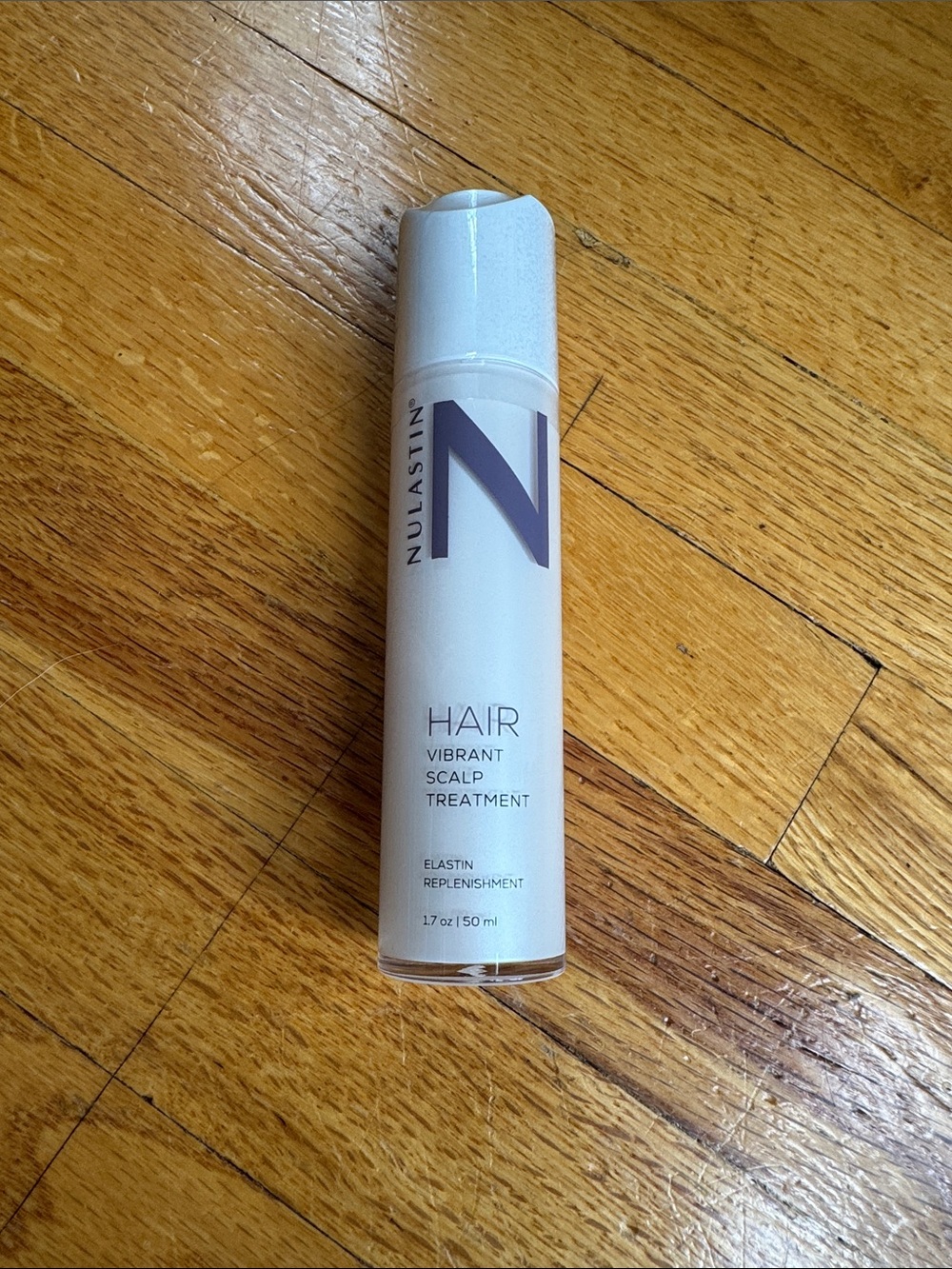 Vibrant Scalp Treatment Spray — White